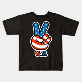 July 4th Peace Sign Freedom Fingers made of American USA Flag Symbol Kids T-Shirt